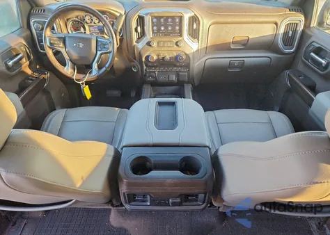 2019 Chevrolet Silverado K1500 Lt Trail Boss z USA, uszkodzony, nr VIN 3GCPYFED6KG192593